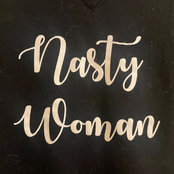 EUC Zenana Outfitters “nasty woman” captioned medium size black tee - Picture 3 of 4